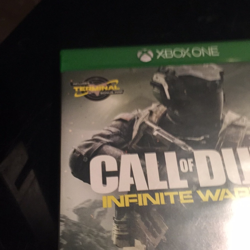 Xbox 1 and a game